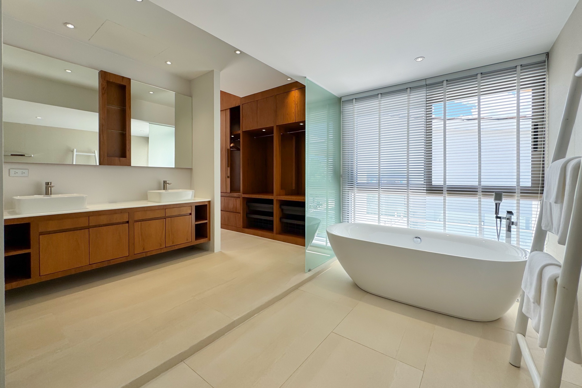 Trinity Lux Villa -C3